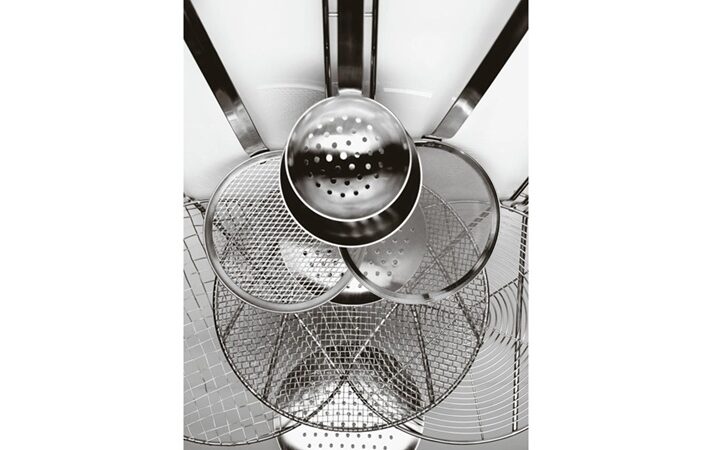 Stainless Steel Heavy One Piece Skimmer, 8 cm