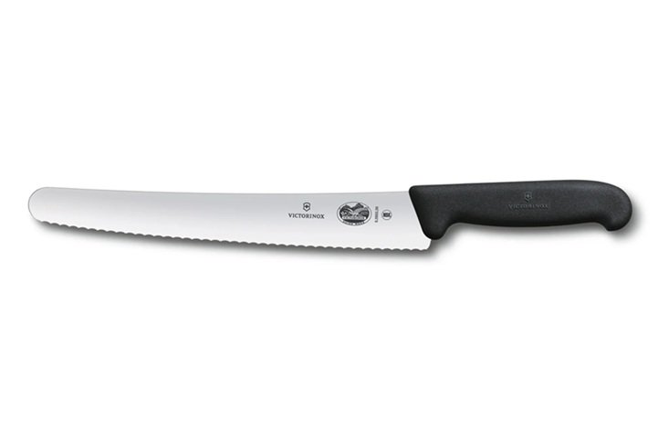 2933.26 Victorinox Bread Knife, Serrated Blade, Fibrox Handle 26 cm