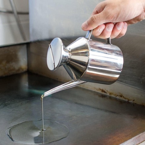 Stainless Steel Oil Pourer, 0.35 L
